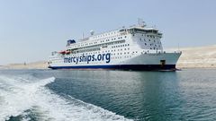 Global-mercy-suez-canal mobile