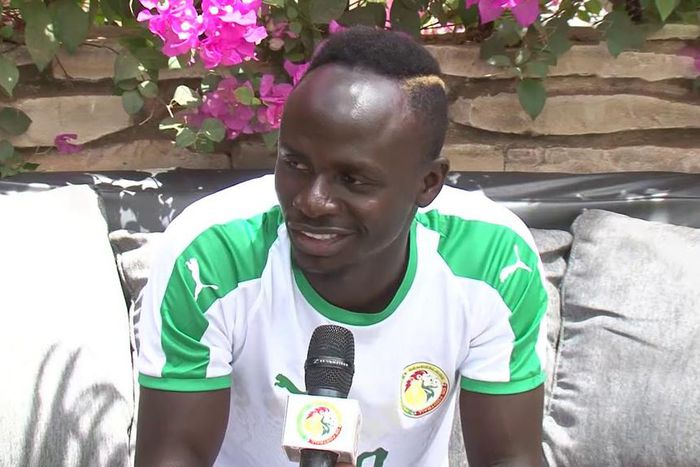 Sadio Mané fustige l'état des pelouses au Sénégal