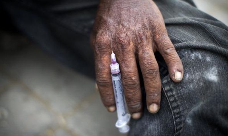 rapport-la-consommation-de-drogues-chez-les-personnes-agees-a-augmente