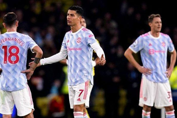 watford-manchester-united-2021-2022-premier-league-ronaldo-bruno-fernandes