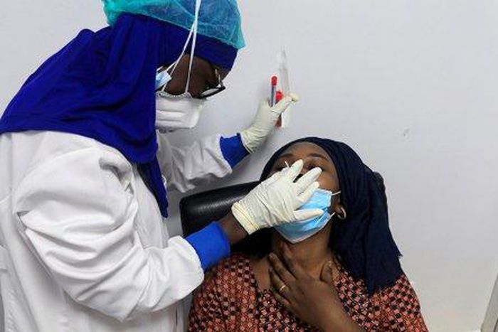 jad20210129-ass-senegal-business-faux-tests-pcr-592x296-1612171197