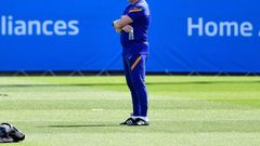 Koeman takes perhaps his last Barcelona training session on Friday