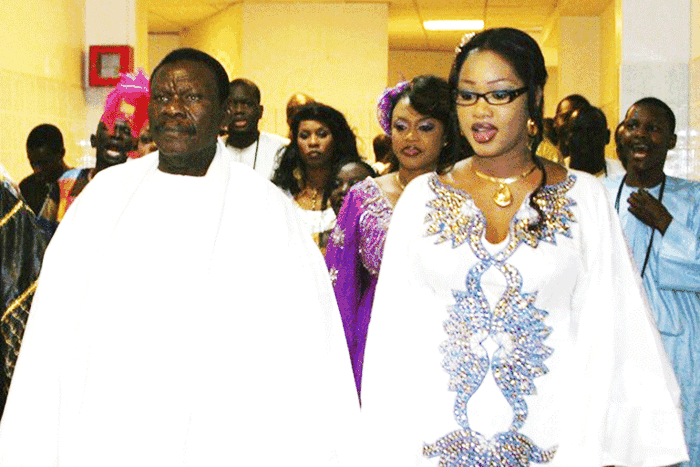 Cheikh-béthio-et-ses-épouses