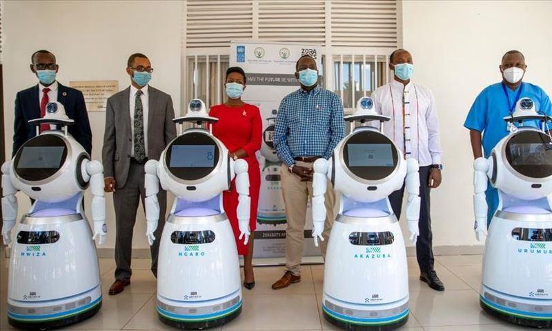 Le Rwanda utilise des robots de haute technologie pour lutter contre COVID-19