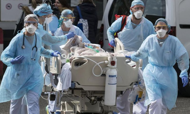 Coronavirus : la pandémie fait plus de 300 000 morts dans le monde