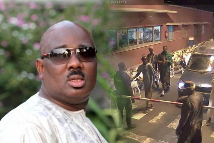 Farba-Ngom-péage-troupeau-mouton