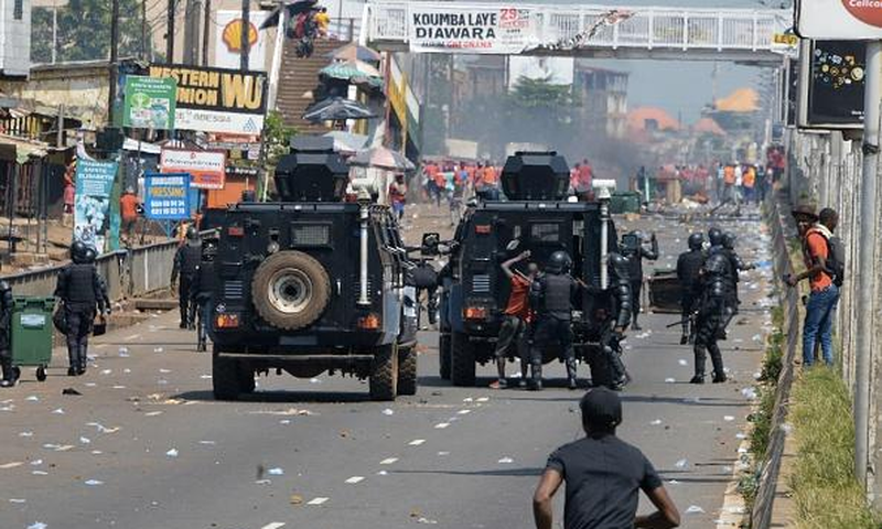 PRÉSIDENTIELLE EN GUINÉE : LA SOCIÉTÉ CIVILE SÉNÉGALAISE ACCUSE CONDÉ ET CONVOQUE UNE MARCHE