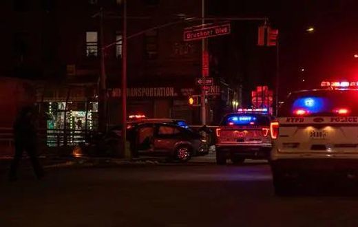 Aux moins huit morts dans une fusillade aux USA
