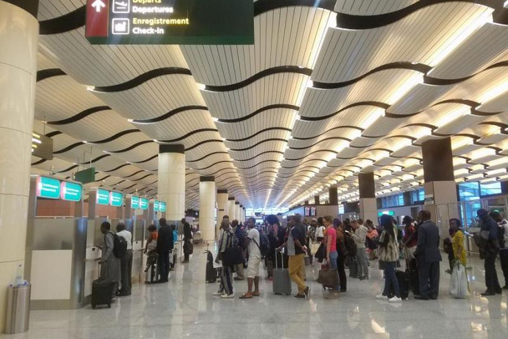 Covid-19: Une nouvelle mesure à l'AIBD pour endiguer les cas importés