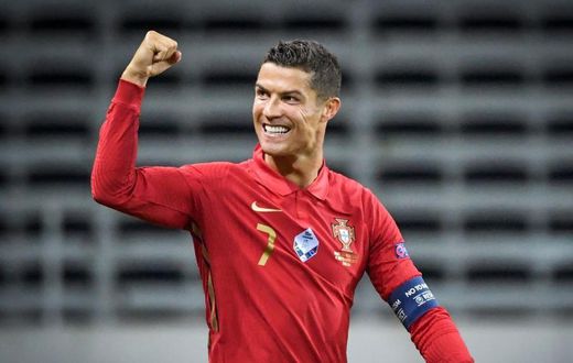CR7