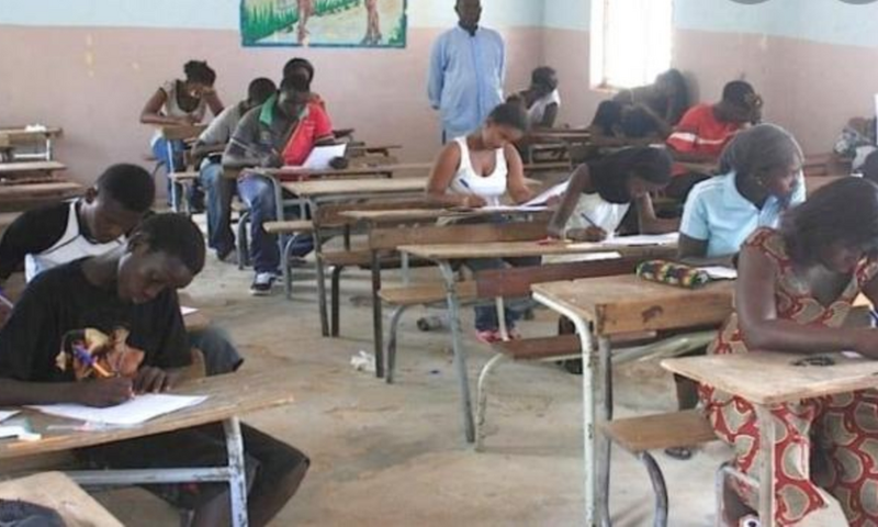 BAC 2020 AU SÉNÉGAL : Les candidats priés de donner leurs numéros de téléphone et privés d'attestation de réussite.
