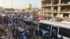 Trafic routier à Keur Massar (Sénégal)