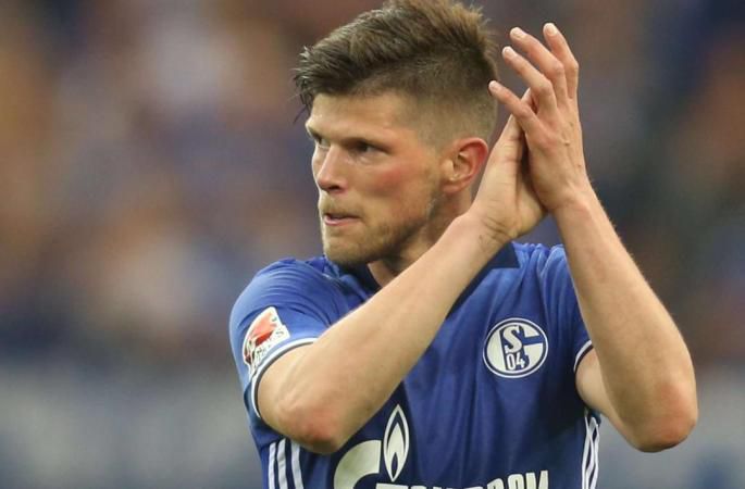 Klaas Jan Huntelaar Raccroche Les Crampons Ans Pulse S N Gal