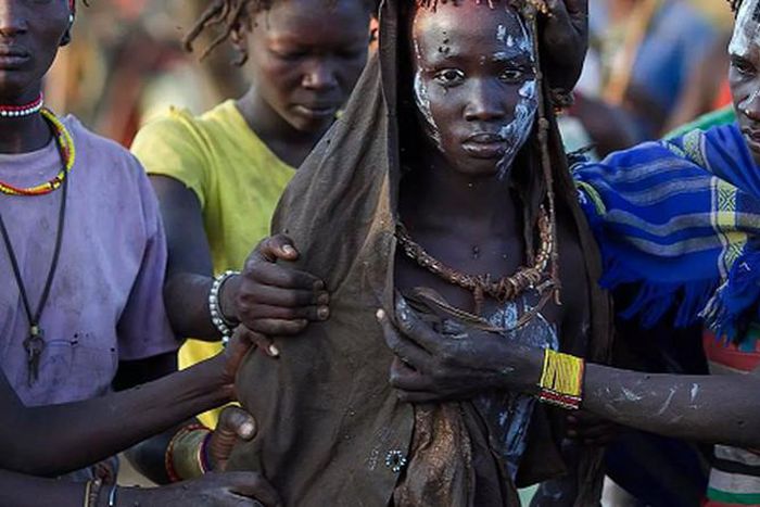 4 traditions sexuelles étranges  encore pratiquées en Afrique