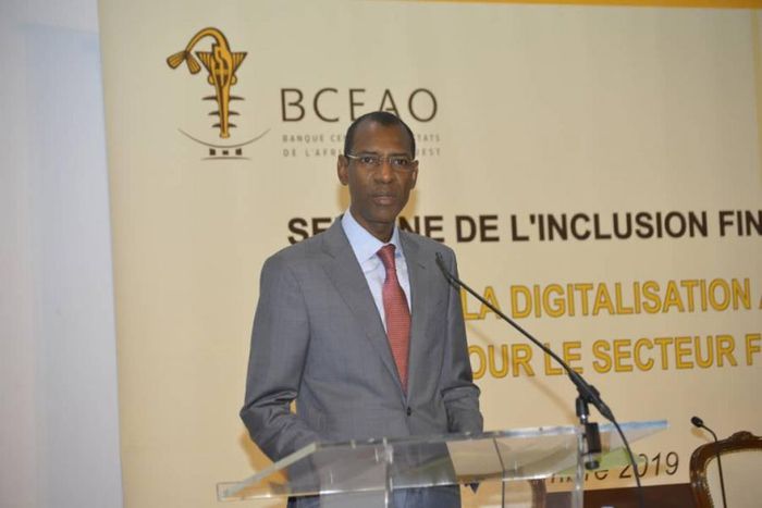 Abdoulaye Daouda Diallo  ministre de l'economie et des finances