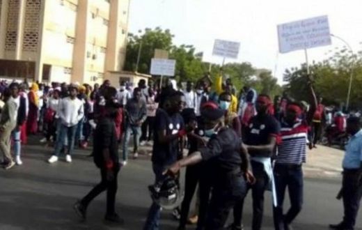 Violente manifestation à Kaolack: Plusieurs étudiants arrêtés