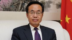 L'ambassadeur chinois au Ghana, Shi Ting Wang