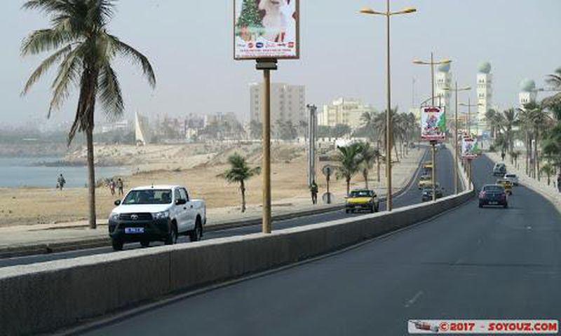Dakar, route de la corniche ouest