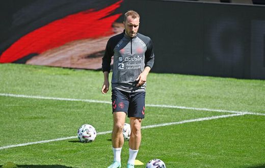 Eriksen de retour à l'entrainement dans son club d'enfance au Danemark