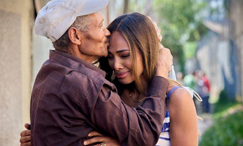 Miss Belgique retrouve son père qu'elle n'avait pas vu depuis 15 ans (7)
