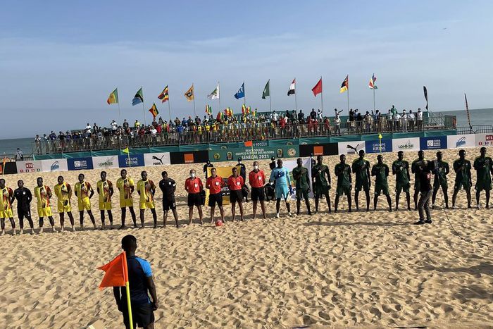 Beach Soccer Senegal-Ouganda