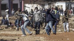Sur le plan économique, le gouvernement estime que ces violences vont coûter 50 milliards de rands, soit 3,4 milliards de dollars, à l’économie Crédit photo - AFP