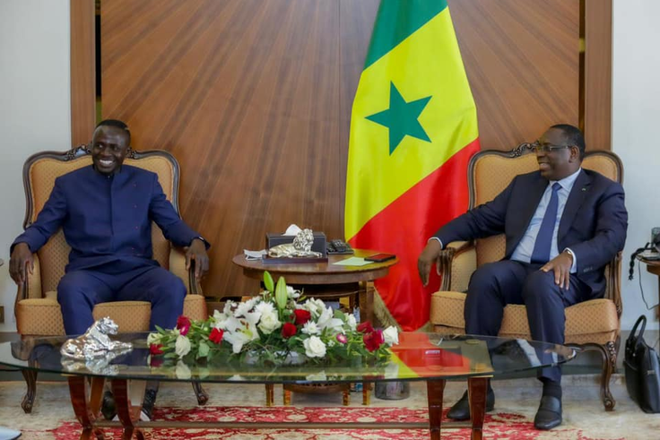 Sadio Mané reçu au palais