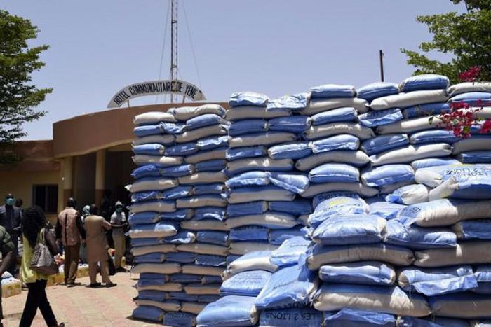 L'ampleur de l'aide gouvernementale est exceptionnelle en Afrique de l'Ouest, l'une des régions les plus pauvres du monde