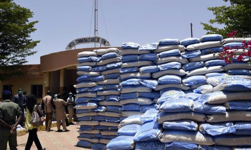 L'ampleur de l'aide gouvernementale est exceptionnelle en Afrique de l'Ouest, l'une des régions les plus pauvres du monde