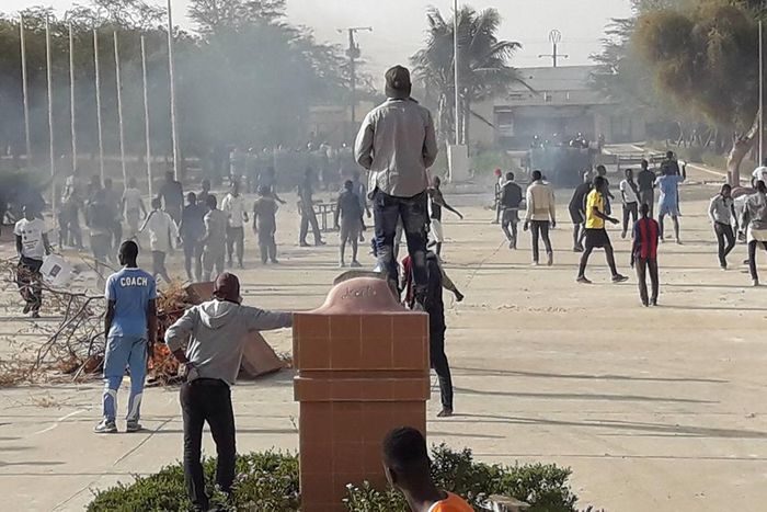 Grève des étudiants à l'UGB