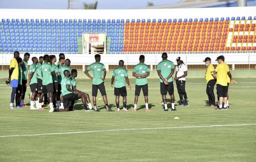 Les lions en séance d'entrainement au stade Lat-Dior
