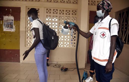 Succès silencieux du Sénégal face à la Covid-19: résultats des tests en 24 heures, contrôles de température dans chaque magasin, pas de bagarre pour les masques