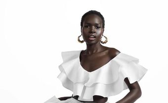 COVID-19:la marque congolaise Hanifa a présenté sa nouvelle collection en 3D lors d’un live Instagram.