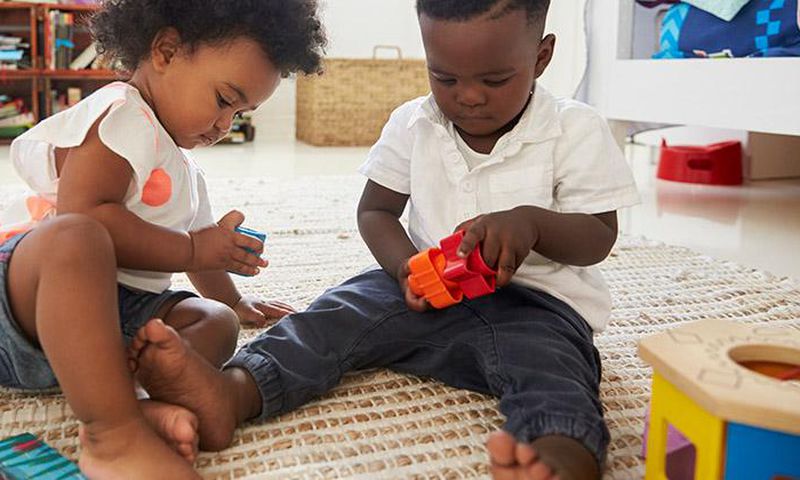 naitre-grandir-enfant-bienfait-jeu-jouer