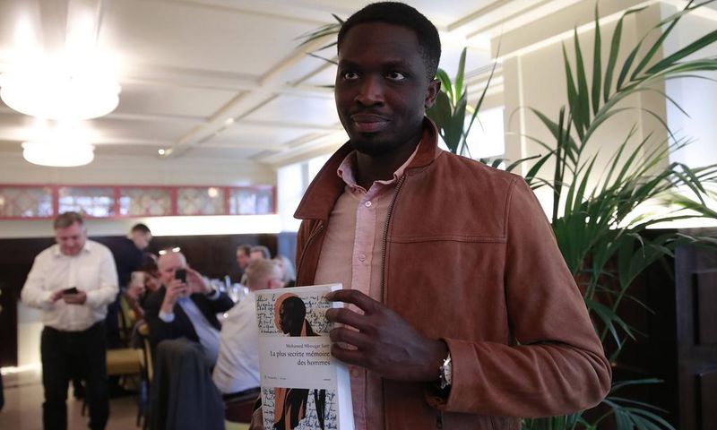 Mohamed-Mbougar-Sarr-prix-Goncourt-2021