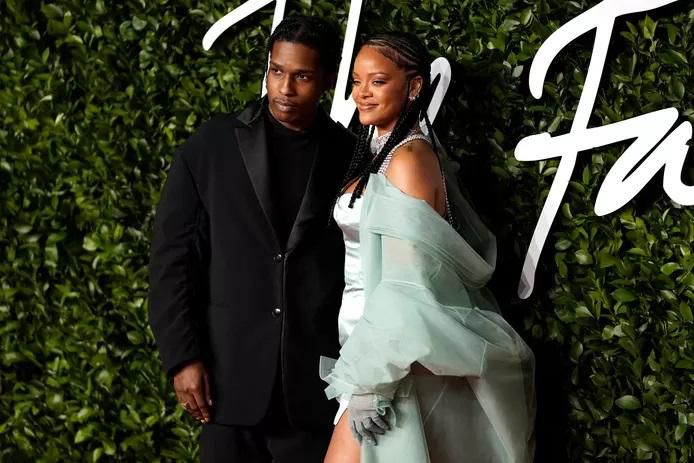 Rihanna en couple avec Asap Rocky