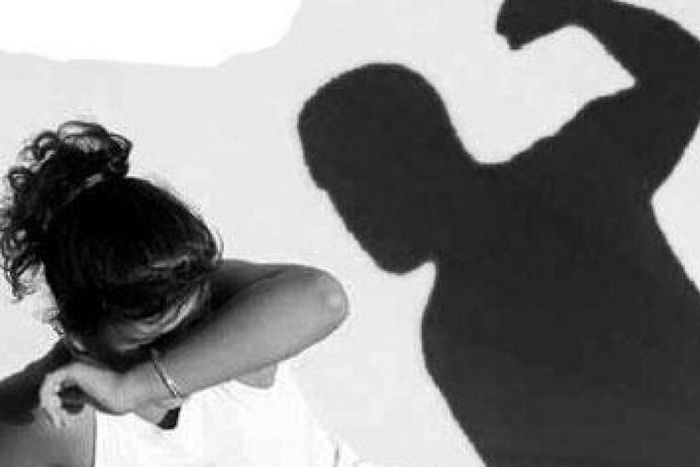 Homme qui bat sa femme