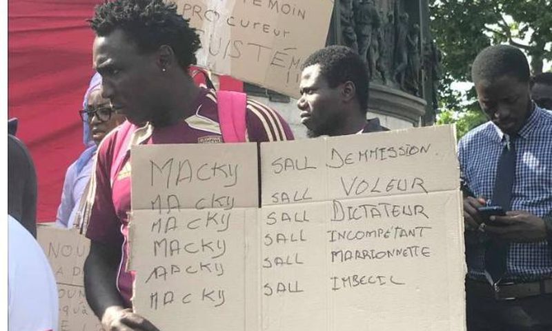 Manifetations