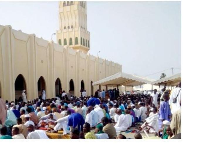 Covid-19 : Le Khalife décide de ne pas ouvrir la mosquée omarienne au public