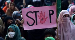 Femmes dans la rue au Pakistan pour dénoncer les cas de viol