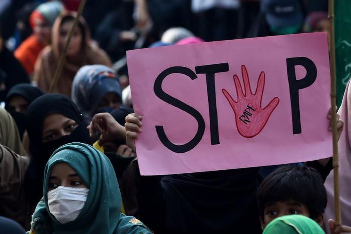 Femmes dans la rue au Pakistan pour dénoncer les cas de viol