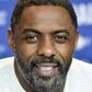 Idris Elba: L'acteur et musicien britannique a déclaré qu'il avait été testé positif du COVID-19 le 16 mars dans une vidéo publiée sur les réseaux sociaux et que, bien qu'il n'ait présenté aucun symptôme jusqu'à présent, il s'isolait des autres.