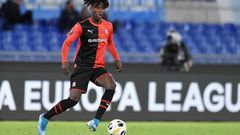 768x492 jeune-joueur-stade-rennais-eduardo-camavinga-lors-match-ligue-europa-face-lazio-rome-naturalise-francais