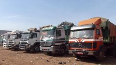 Camions-remorques-gros-porteurs
