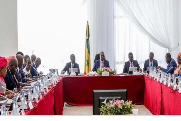 GESTION FONDS COVID 19 : MACKY ENVOIE SES MINISTRES EN AUDITION