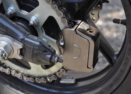Démantèlement d’un gang spécialisé dans le vol de motos à Sandiara