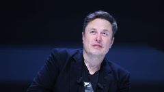 Le père d'Elon Musk accusé d'abus sexuels sur ses enfants et ses beaux-enfants