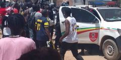 Le ring attire… et la police frappe : 17 interpellations à Grand-Yoff en marge du combat