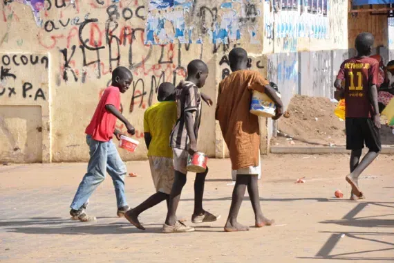 Affaire des talibés enchaînés : deux ans avec sursis pour le maître coranique