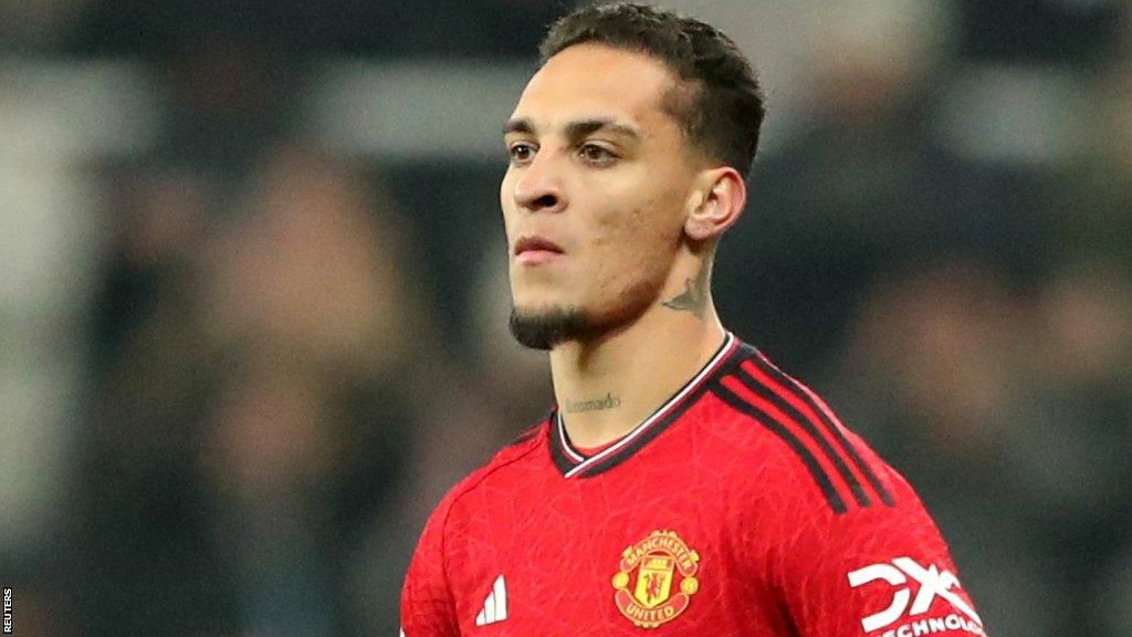 "Prêter Antony en janvier..." : l'agent du joueur de Manchester United n'est pas contre l'idée
